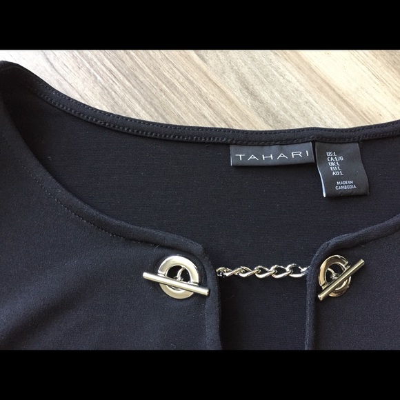 Women’s Tahari Brand Black Blouse w/ Metal Accents - Picture 5 of 8